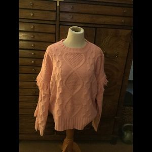 ❤️❤️ Women’s NWOT Pink Knit Sweater with Fringed Sleeves